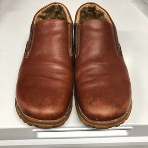 Bogs Pearl Slip On Brown Size 8 Leather Upper GUC